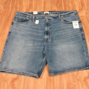 SIGNATURE By LEVI STRAUSS Loose Denim 9" Baggy Jean SHORTS Mens Sz 44 Blue NWT